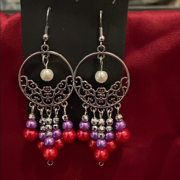 Fashion Jewelry Red and Purple Beaded Earrings - Picture 2 of 5